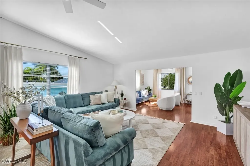 1285 Grand Canal Drive Naples FL 34110