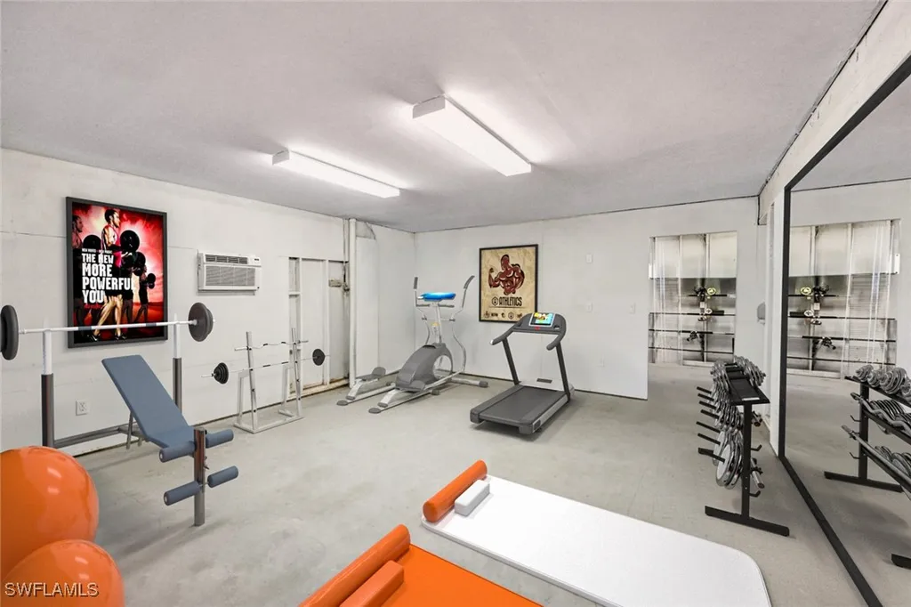 1285 Grand Canal Drive Naples FL 34110