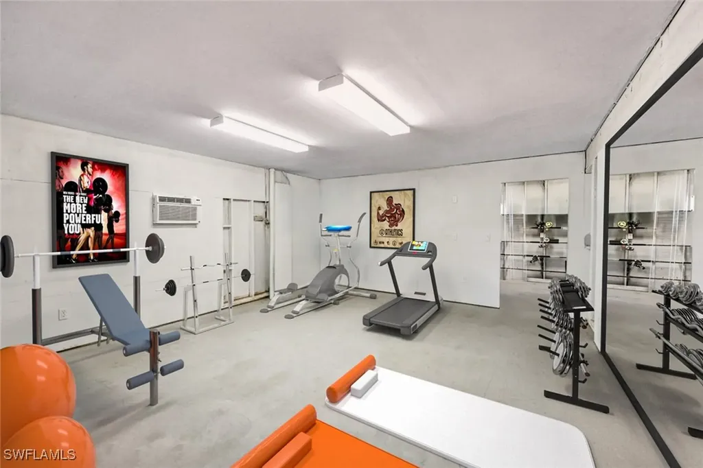 1285 Grand Canal Drive Naples FL 34110
