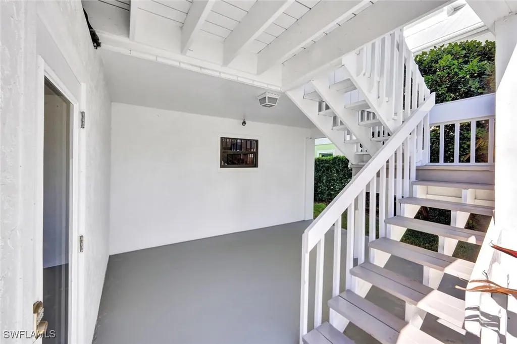 1285 Grand Canal Drive Naples FL 34110