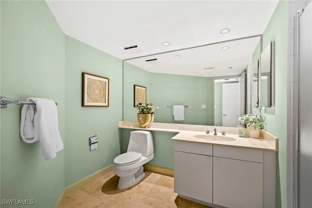 8111 Bay Colony Drive Naples FL 34108