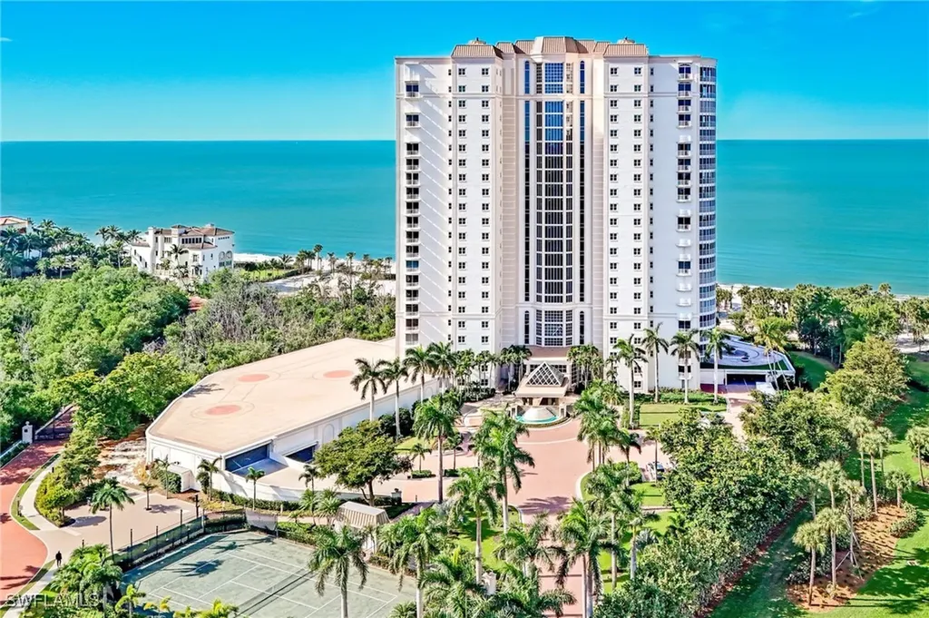 8111 Bay Colony Drive Naples FL 34108