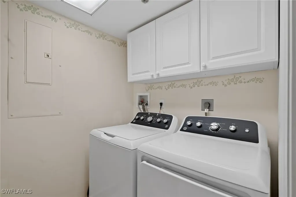 8111 Bay Colony Drive Naples FL 34108