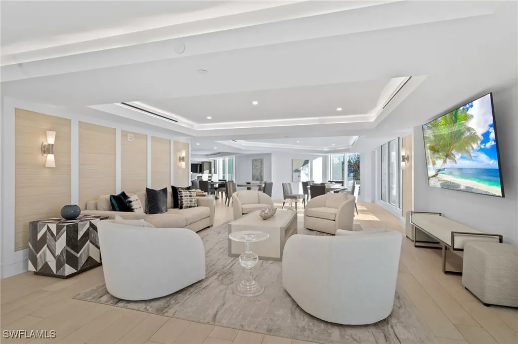 8111 Bay Colony Drive Naples FL 34108