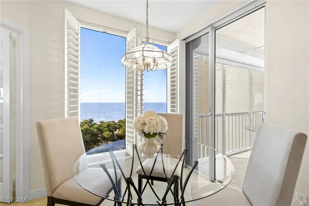 8111 Bay Colony Drive Naples FL 34108