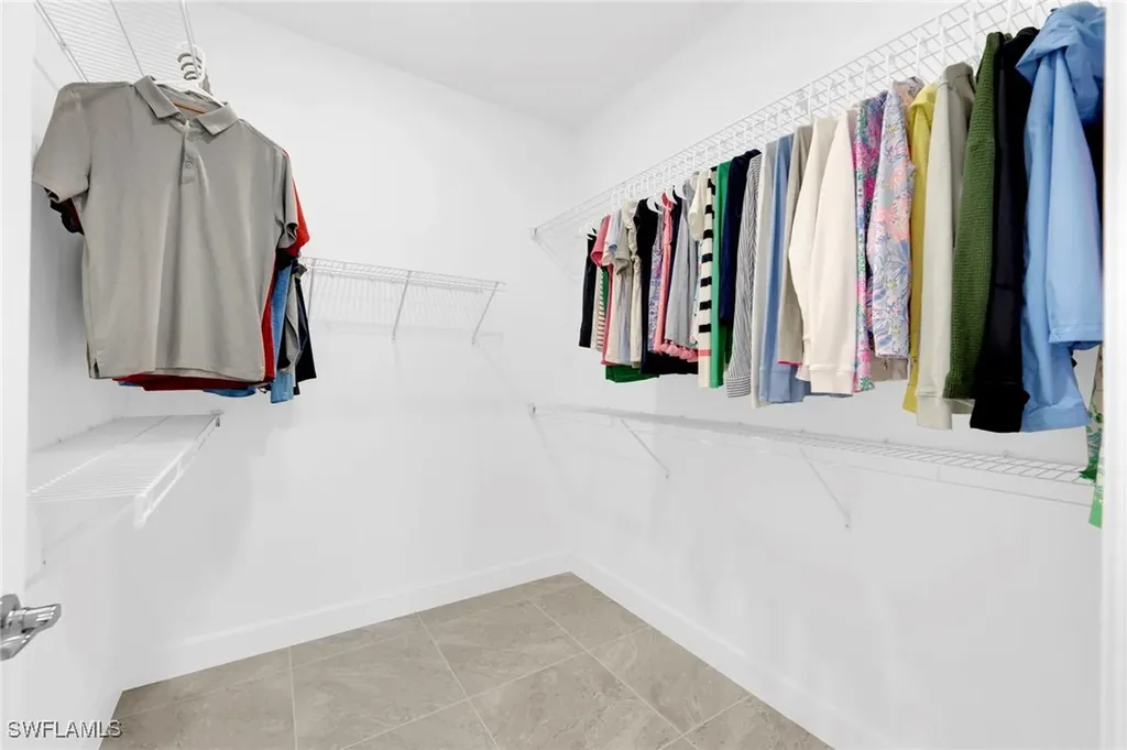 20590 Pebble Glen Drive Estero FL 33928