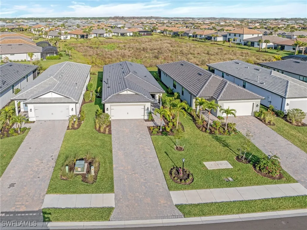 20590 Pebble Glen Drive Estero FL 33928