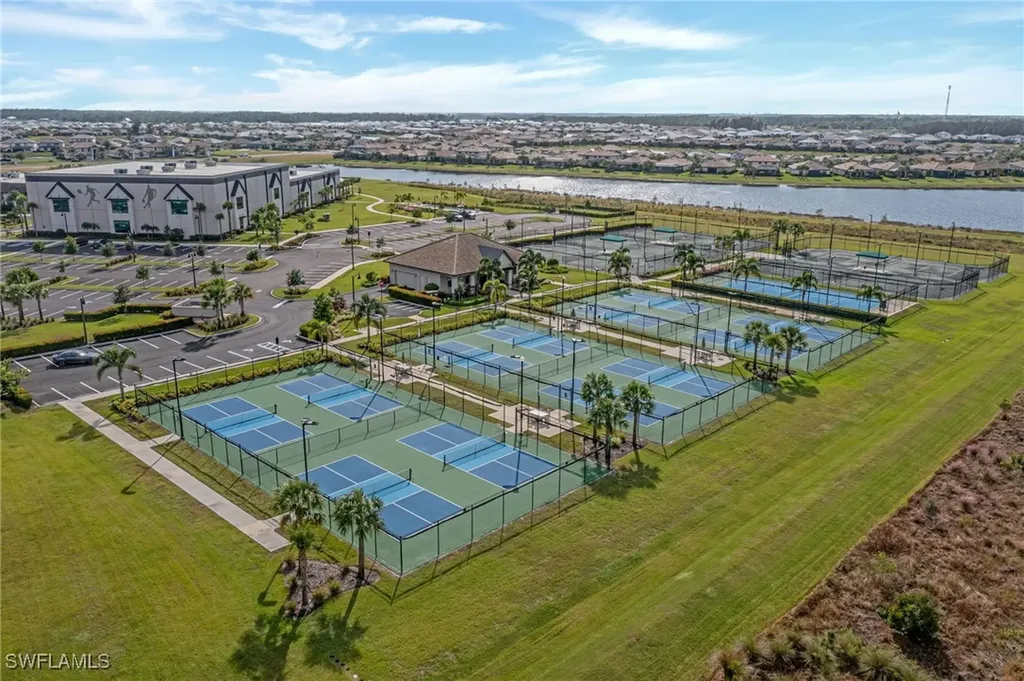 20590 Pebble Glen Drive Estero FL 33928