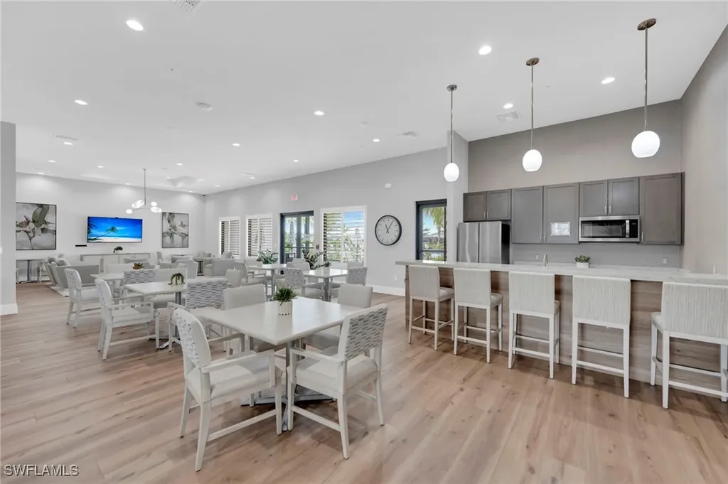 20590 Pebble Glen Drive Estero FL 33928