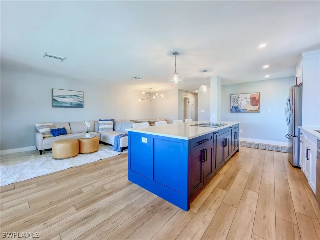 1910 Gulf Shore Boulevard N Naples FL 34102