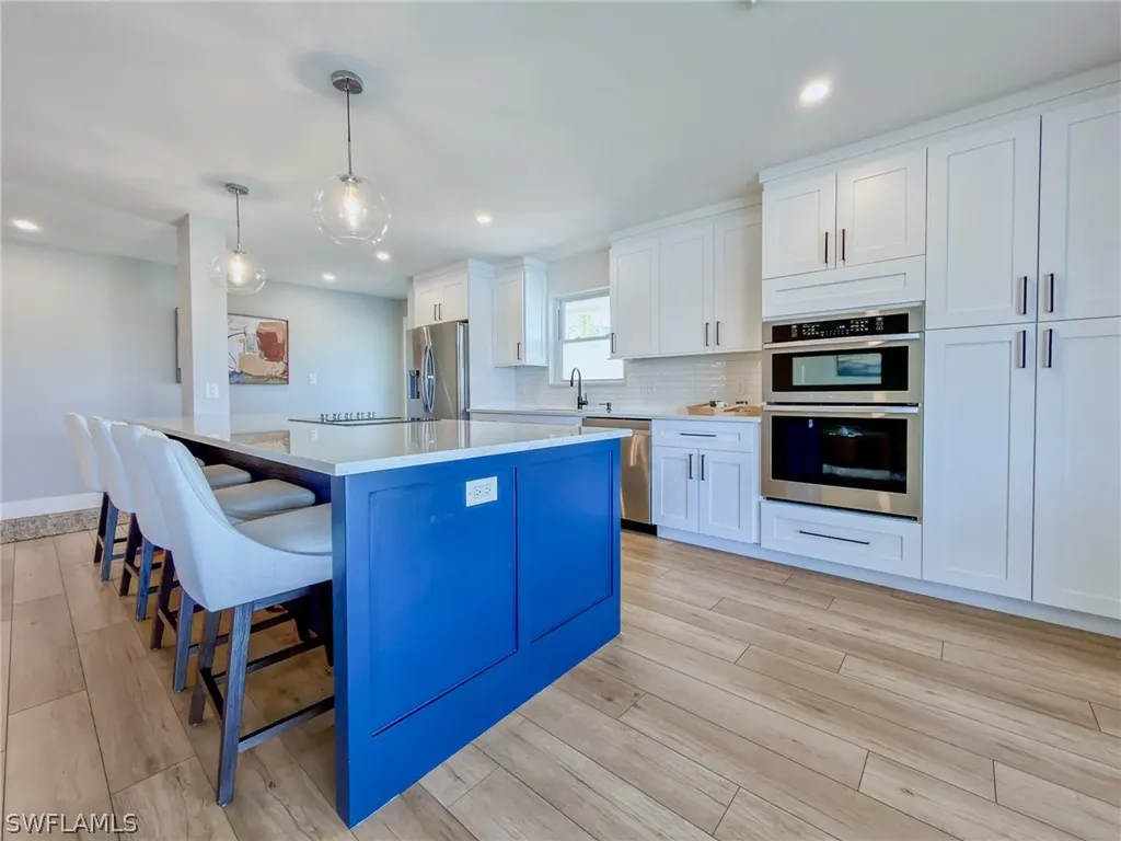 1910 Gulf Shore Boulevard N Naples FL 34102