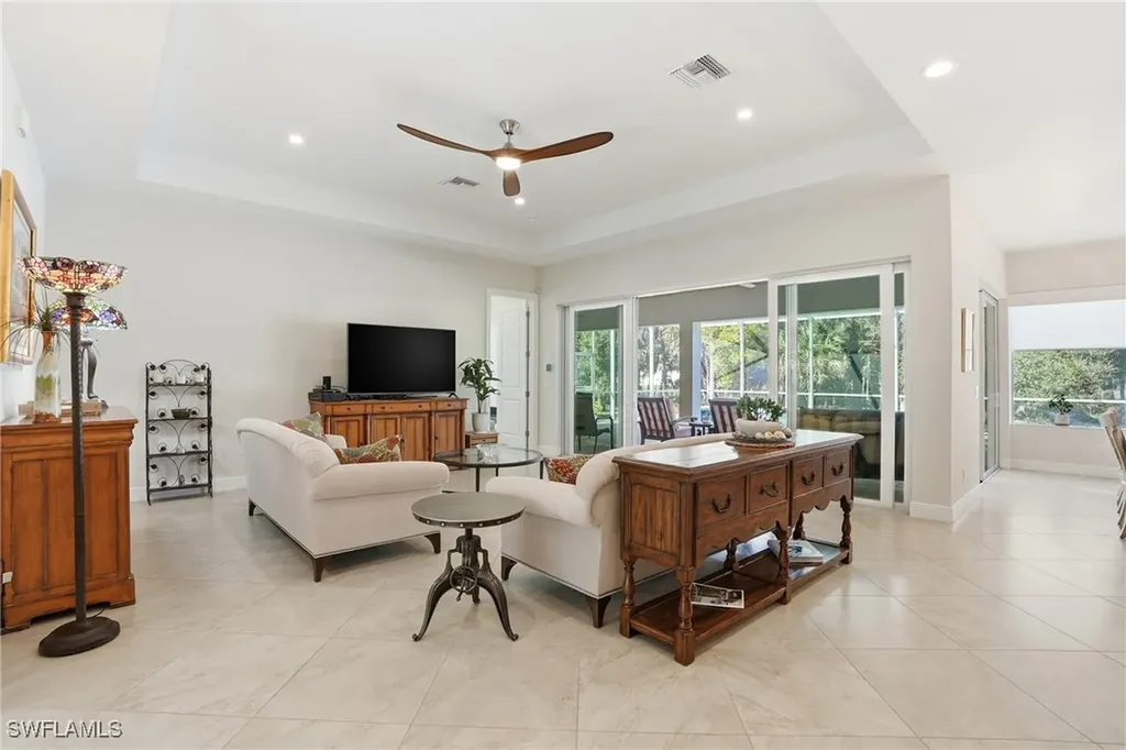 3707 5th Avenue SW Naples FL 34117