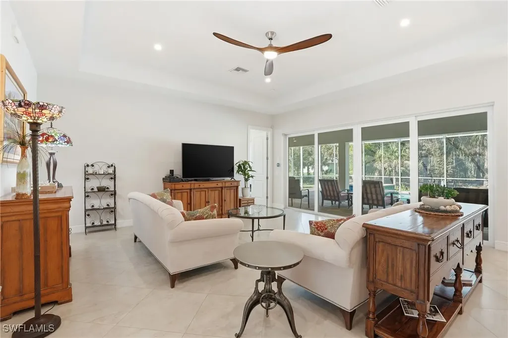 3707 5th Avenue SW Naples FL 34117