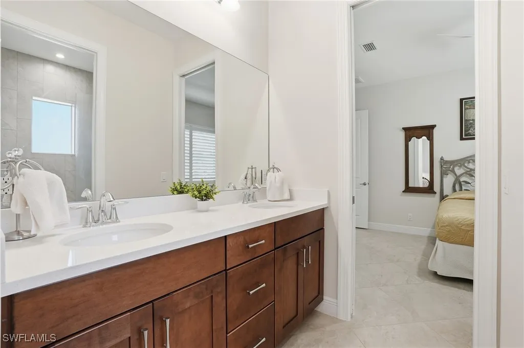 3707 5th Avenue SW Naples FL 34117