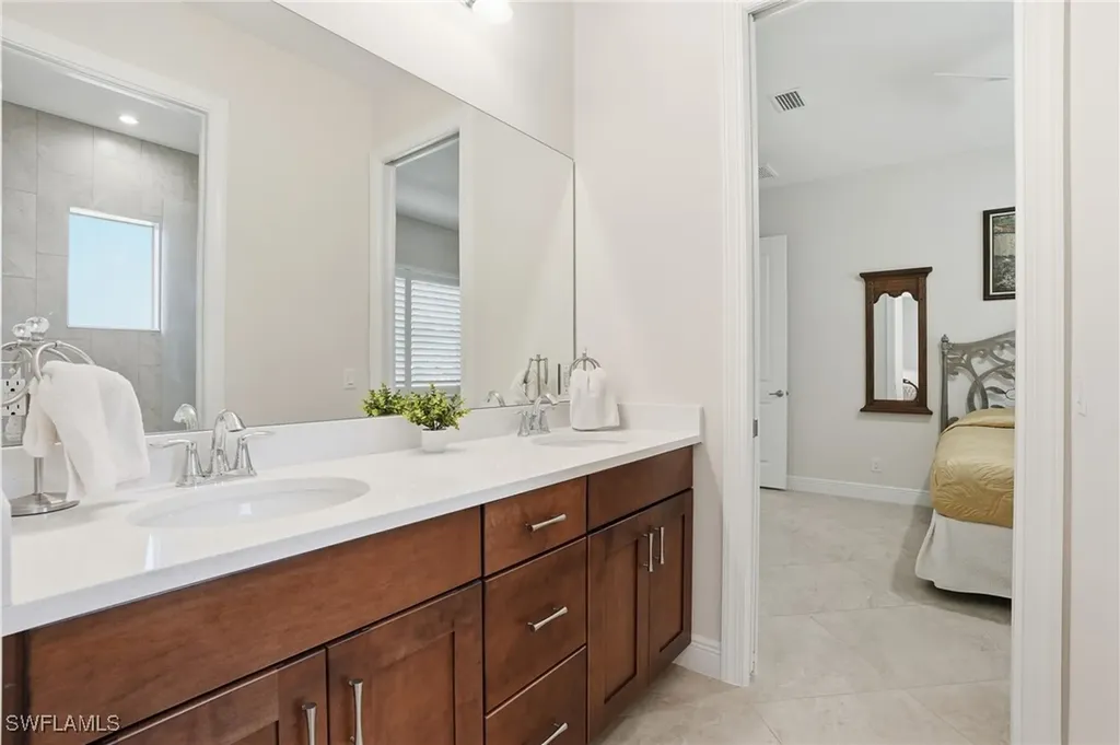 3707 5th Avenue SW Naples FL 34117