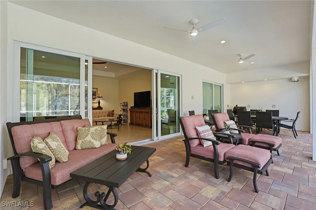 3707 5th Avenue SW Naples FL 34117