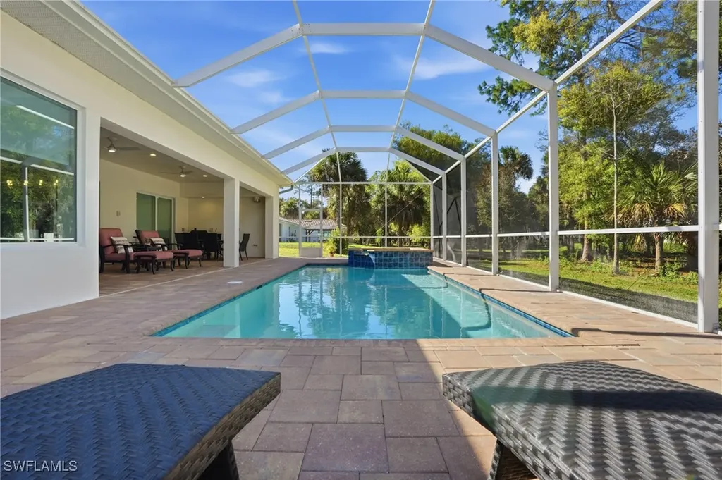 3707 5th Avenue SW Naples FL 34117