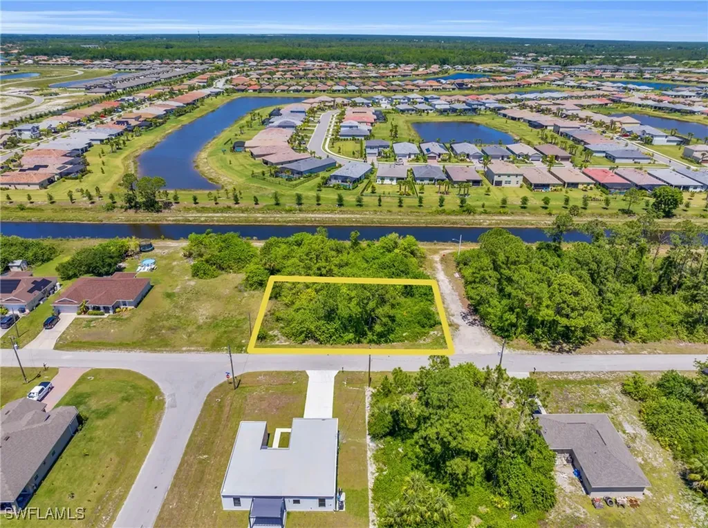 7501 Terry Avenue N Lehigh Acres FL 33971