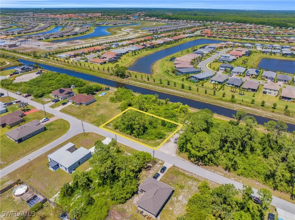 7501 Terry Avenue N Lehigh Acres FL 33971