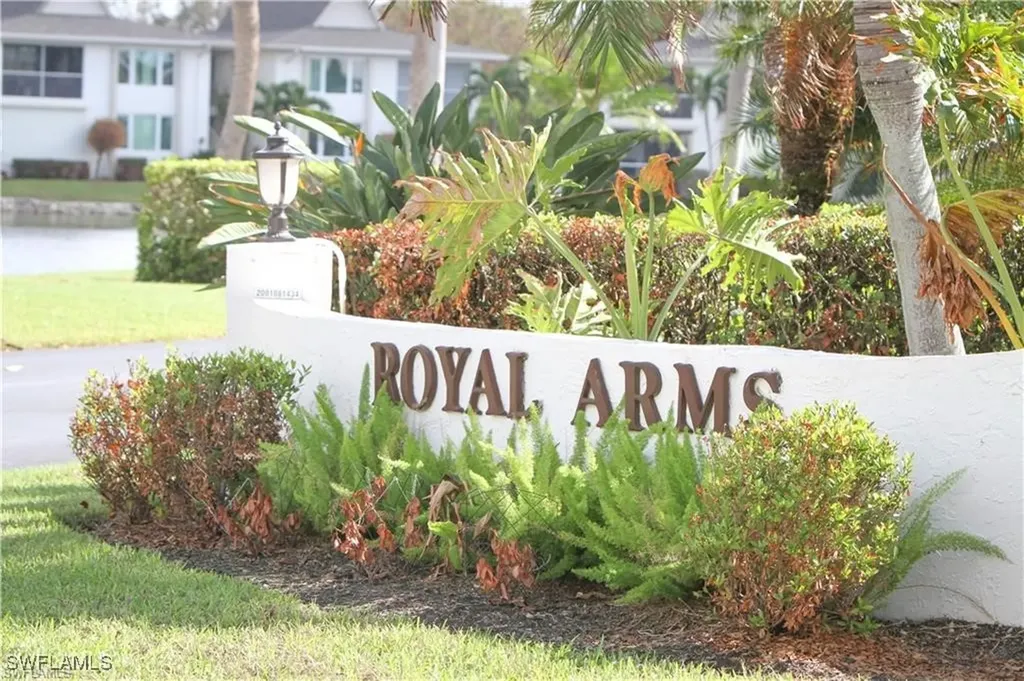 97 Georgetown Boulevard Naples FL 34112