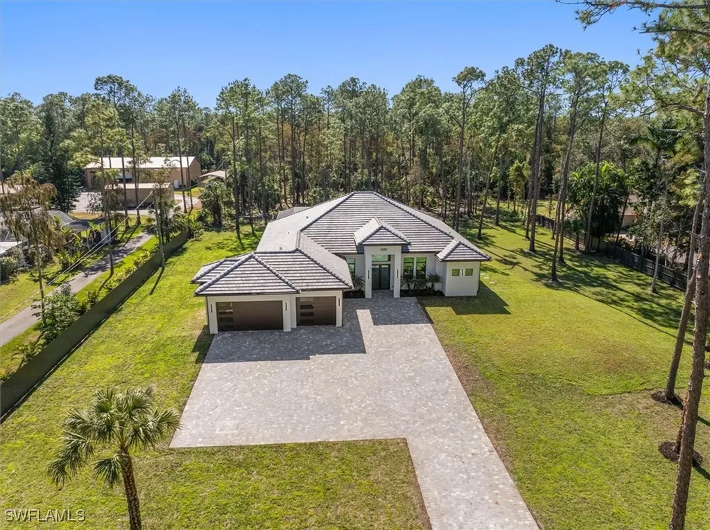 5080 Hickory Wood Drive Naples FL 34119