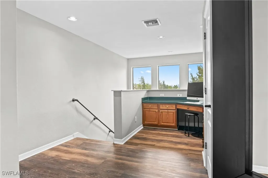 2123 Old Burnt Store Road N Cape Coral FL 33993