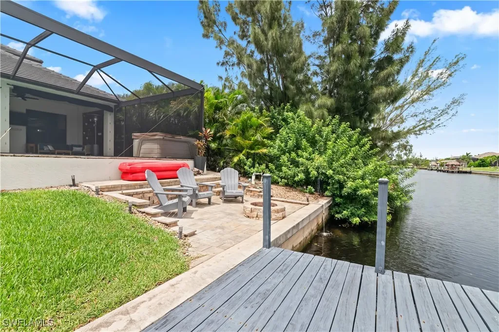 2123 Old Burnt Store Road N Cape Coral FL 33993