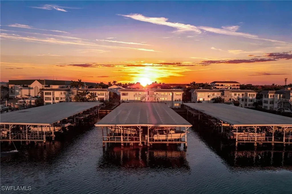 1100 8th Avenue S Naples FL 34102