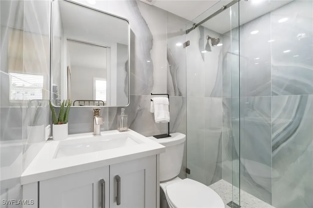 1100 8th Avenue S Naples FL 34102