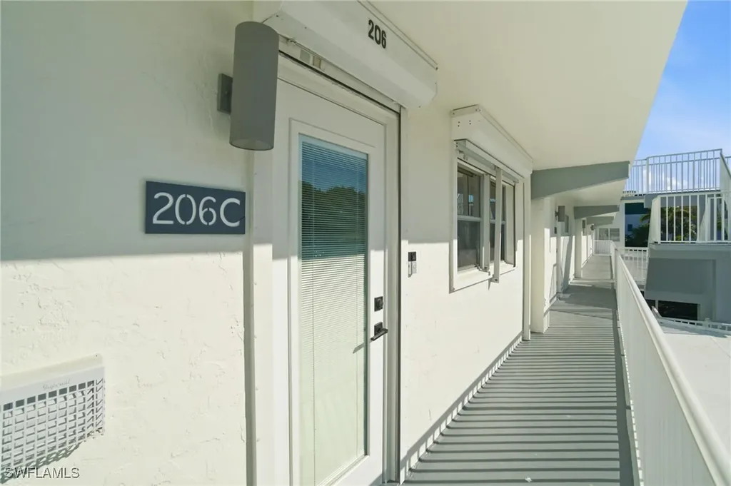 1100 8th Avenue S Naples FL 34102