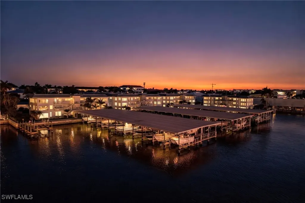 1100 8th Avenue S Naples FL 34102