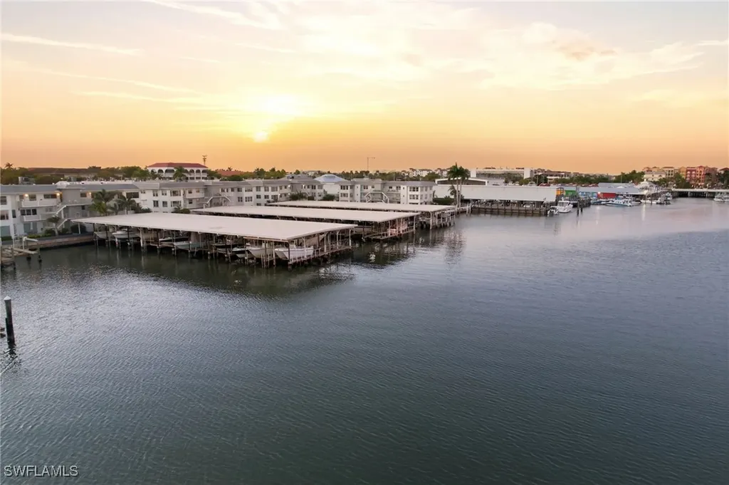 1100 8th Avenue S Naples FL 34102