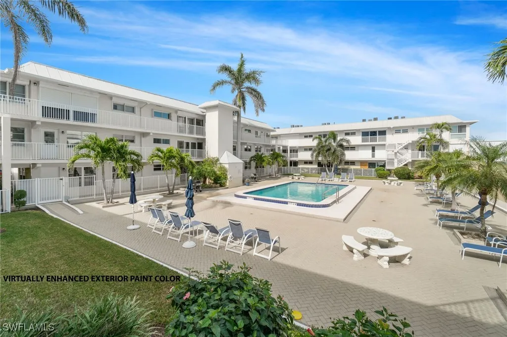 1100 8th Avenue S Naples FL 34102