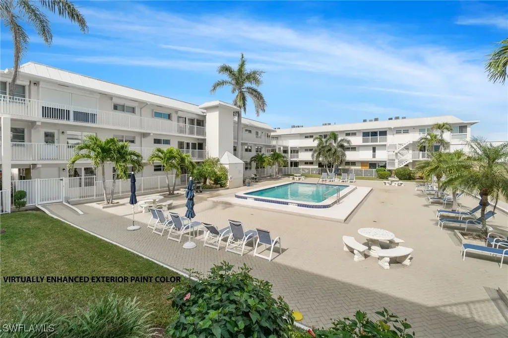 1100 8th Avenue S Naples FL 34102