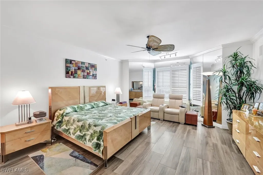 285 Grande Way Naples FL 34110