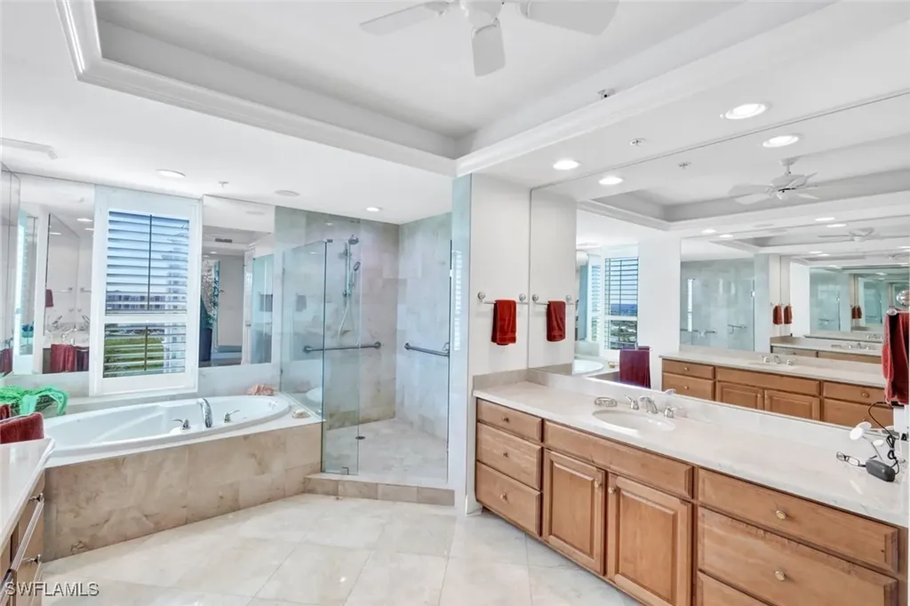 285 Grande Way Naples FL 34110