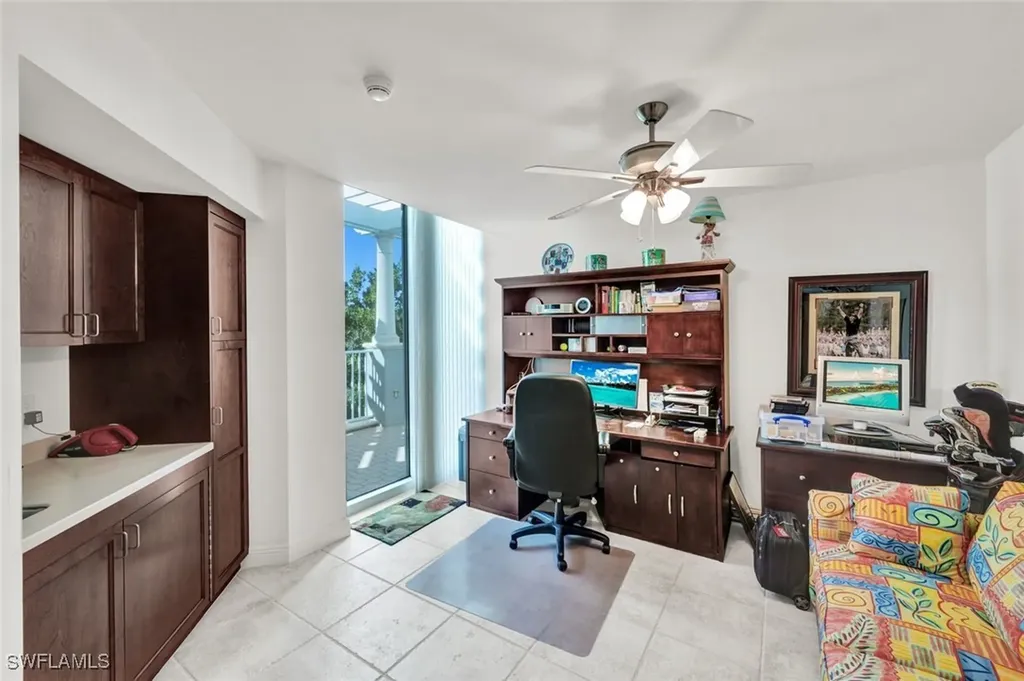 285 Grande Way Naples FL 34110