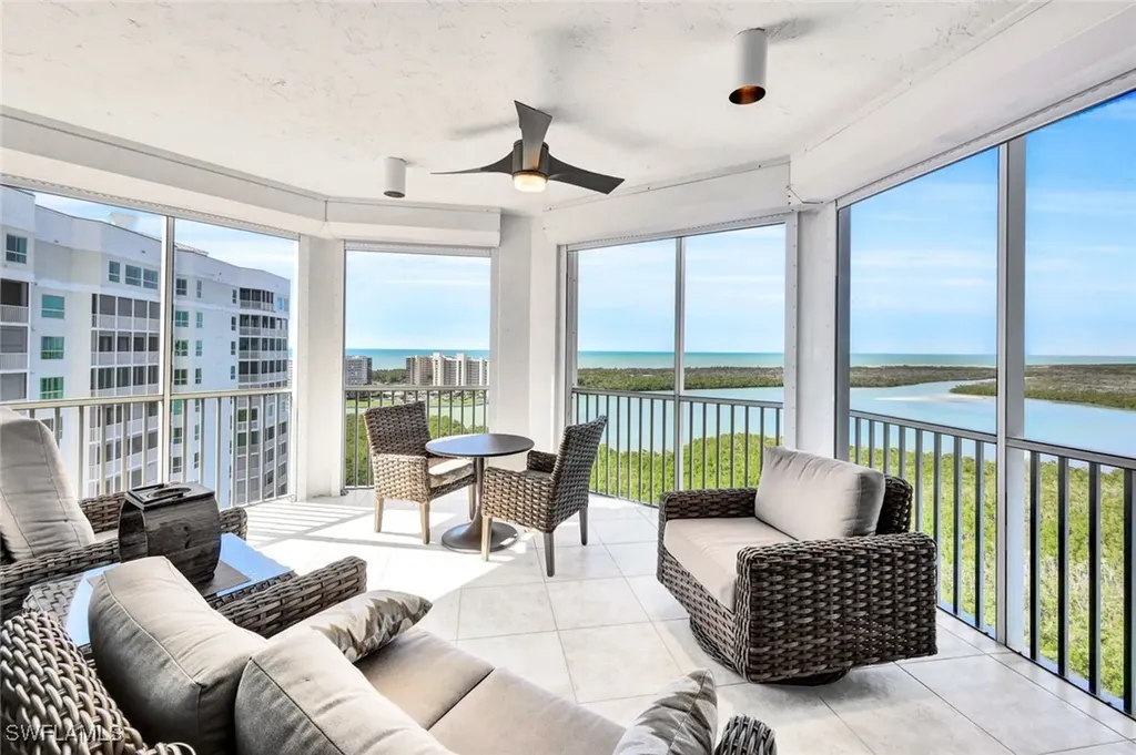 285 Grande Way Naples FL 34110