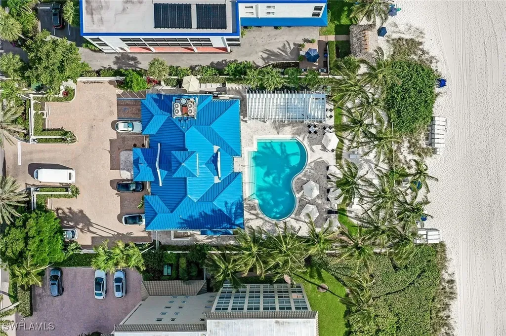 285 Grande Way Naples FL 34110