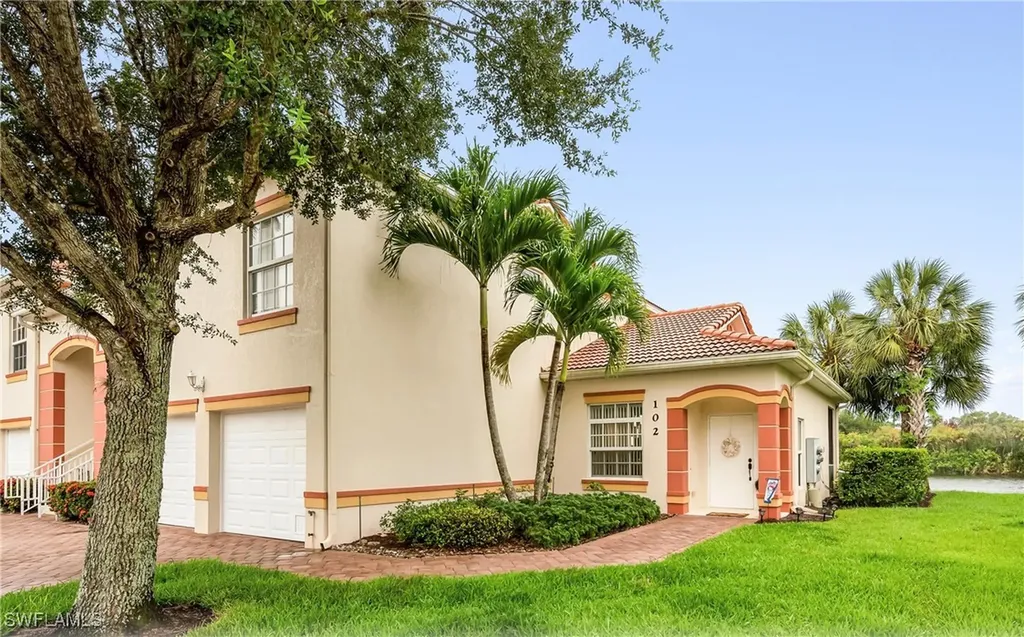 25085 Peacock Lane Naples FL 34114
