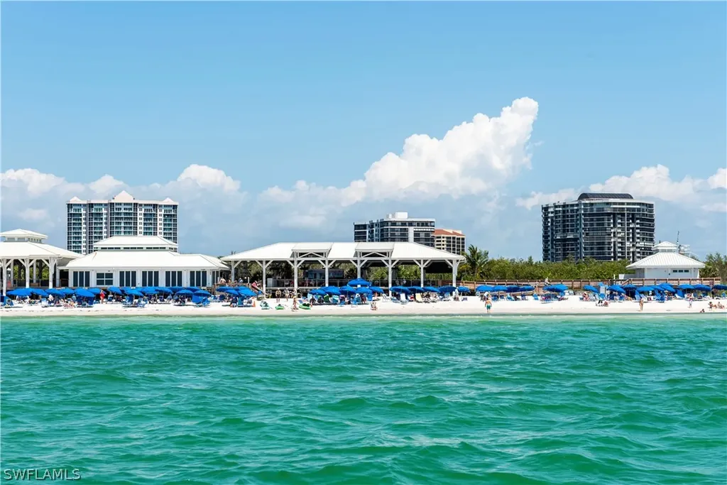 797 Willowbrook Drive Naples FL 34108