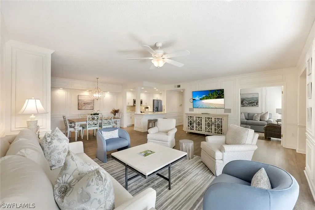 797 Willowbrook Drive Naples FL 34108
