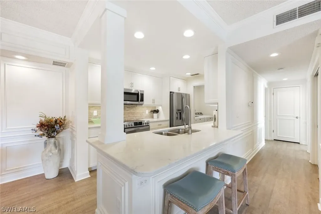 797 Willowbrook Drive Naples FL 34108