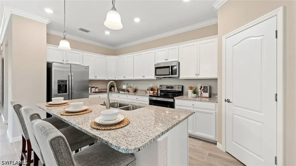 17539 Saddleback Loop North Fort Myers FL 33917