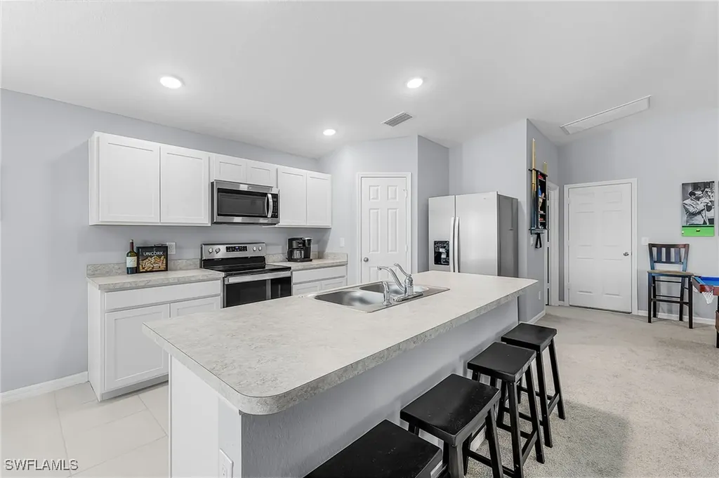 1819 NE 6th Avenue Cape Coral FL 33909