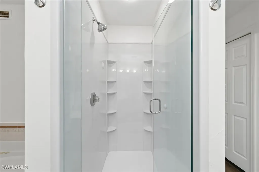 27101/111 Orange Court Drive Bonita Springs FL 34135