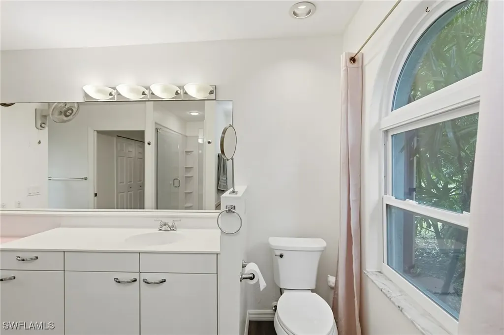 27101/111 Orange Court Drive Bonita Springs FL 34135