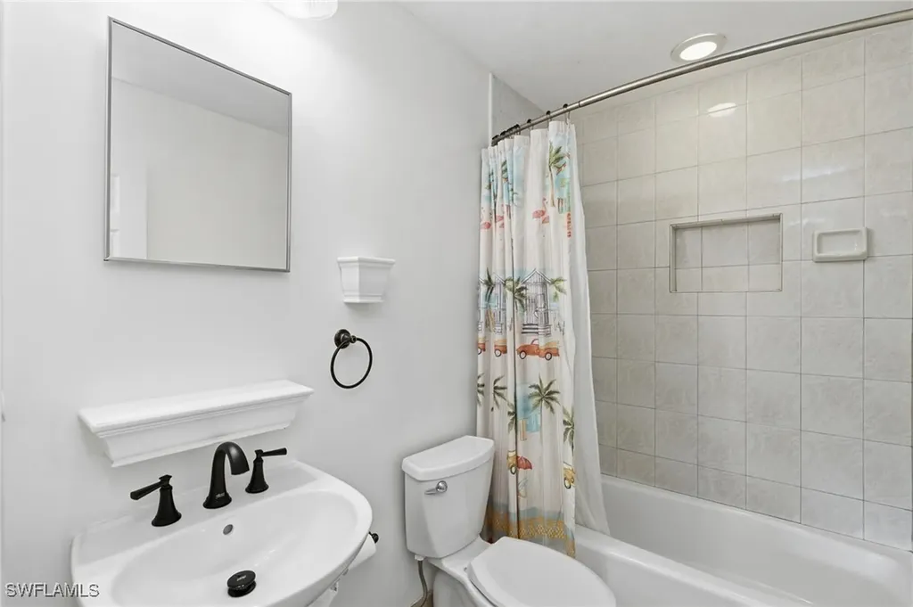 27101/111 Orange Court Drive Bonita Springs FL 34135