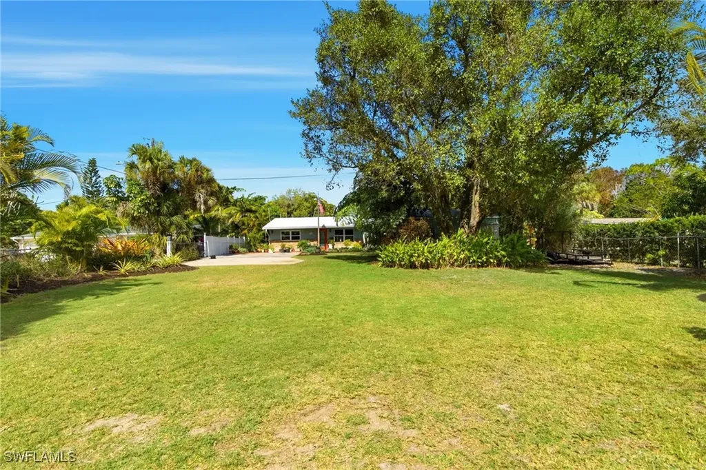 27101/111 Orange Court Drive Bonita Springs FL 34135