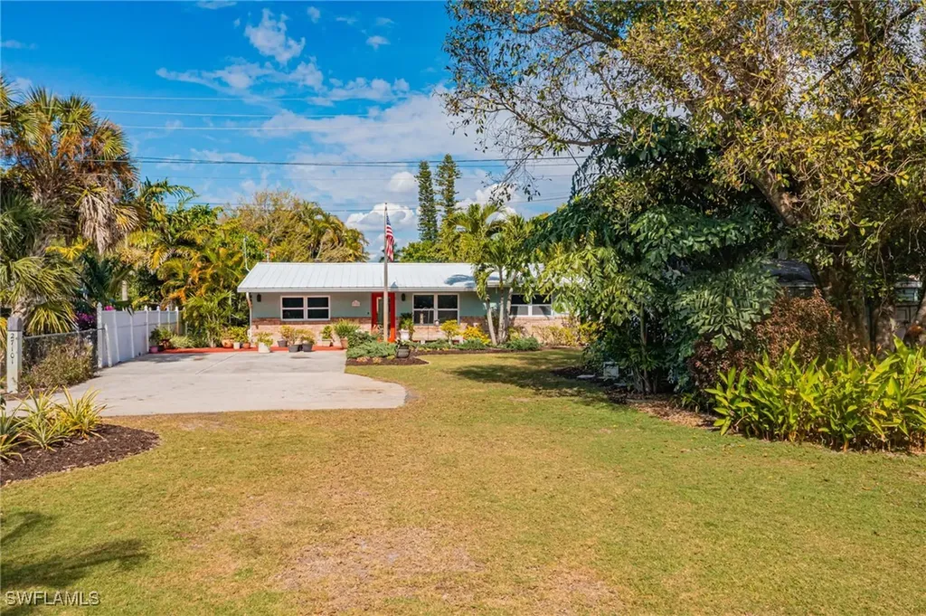 27101/111 Orange Court Drive Bonita Springs FL 34135